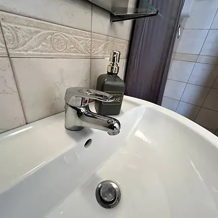 Accogliente Monolocale In Centro Storico Апартаменти *